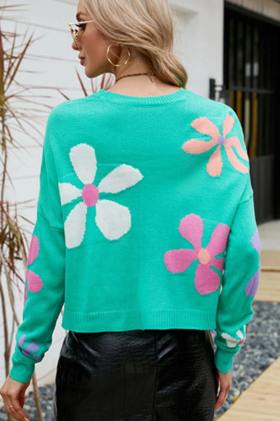 Shewin Women's Green Floral Print Round Neck Sweater with Contrast Trim