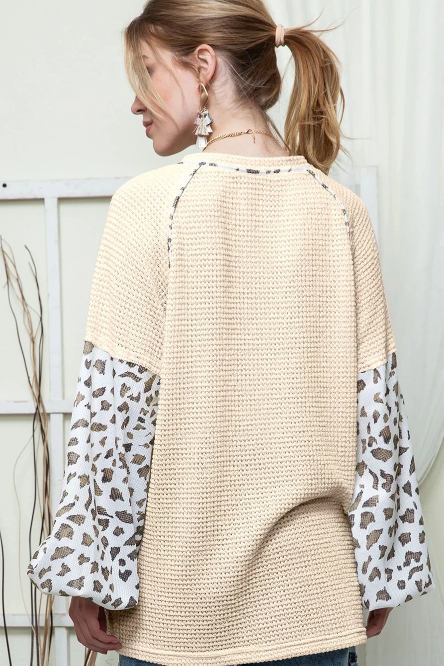 Shewin Women's Apricot Leopard Print Patchwork Waffle Knit Top with Lantern Sleeves
