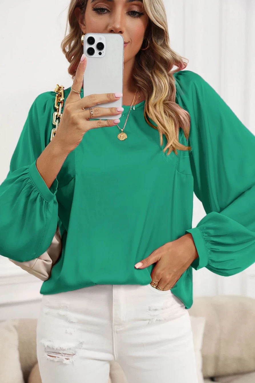 Shewin Women's Green Satin Puff Long Sleeve Crewneck Blouse
