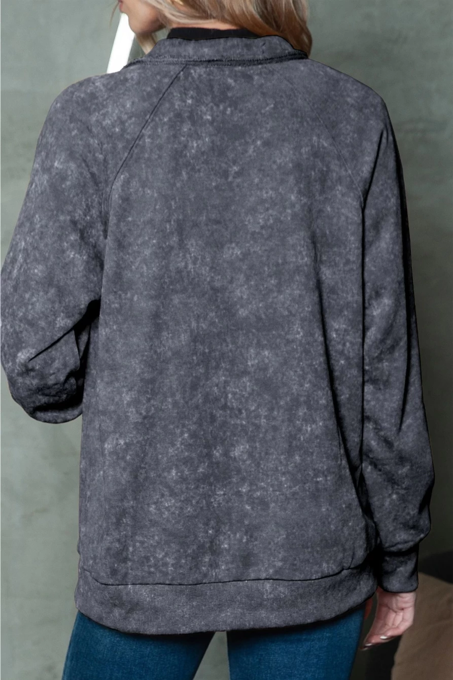 Shewin Women's Gray Washed Denim Jacket with Snap Buttons & Flap Pockets