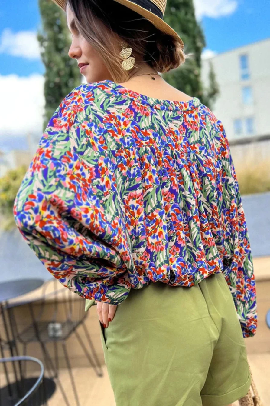 Shewin Women's Boho Floral Print Blouse with Bubble Sleeves in Multicolor
