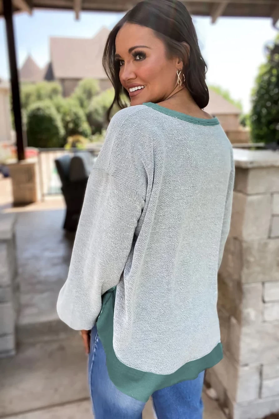 Women's Shewin Swamp Green Contrast Trim V-Neck Loose Fit Sweatshirt