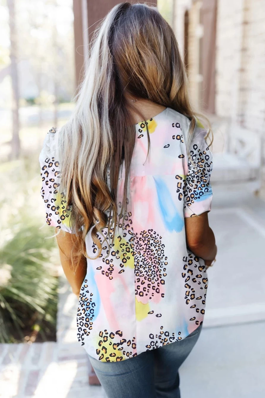 Shewin Women's White Leopard Print Watercolor Blouse with Puff Sleeves
