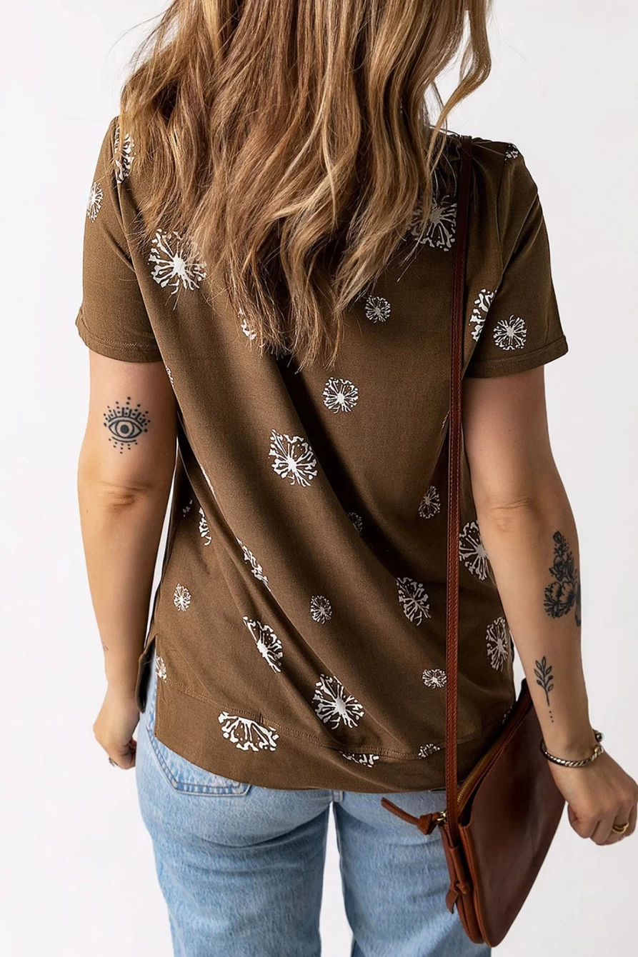Shewin Women's Brown Casual Crew Neck T-Shirt with Dandelion Print