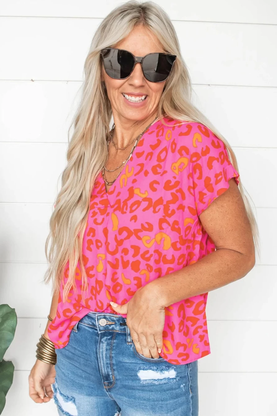 "SheWin Women's Pink Leopard Print V-Neck Short Sleeve Blouse"