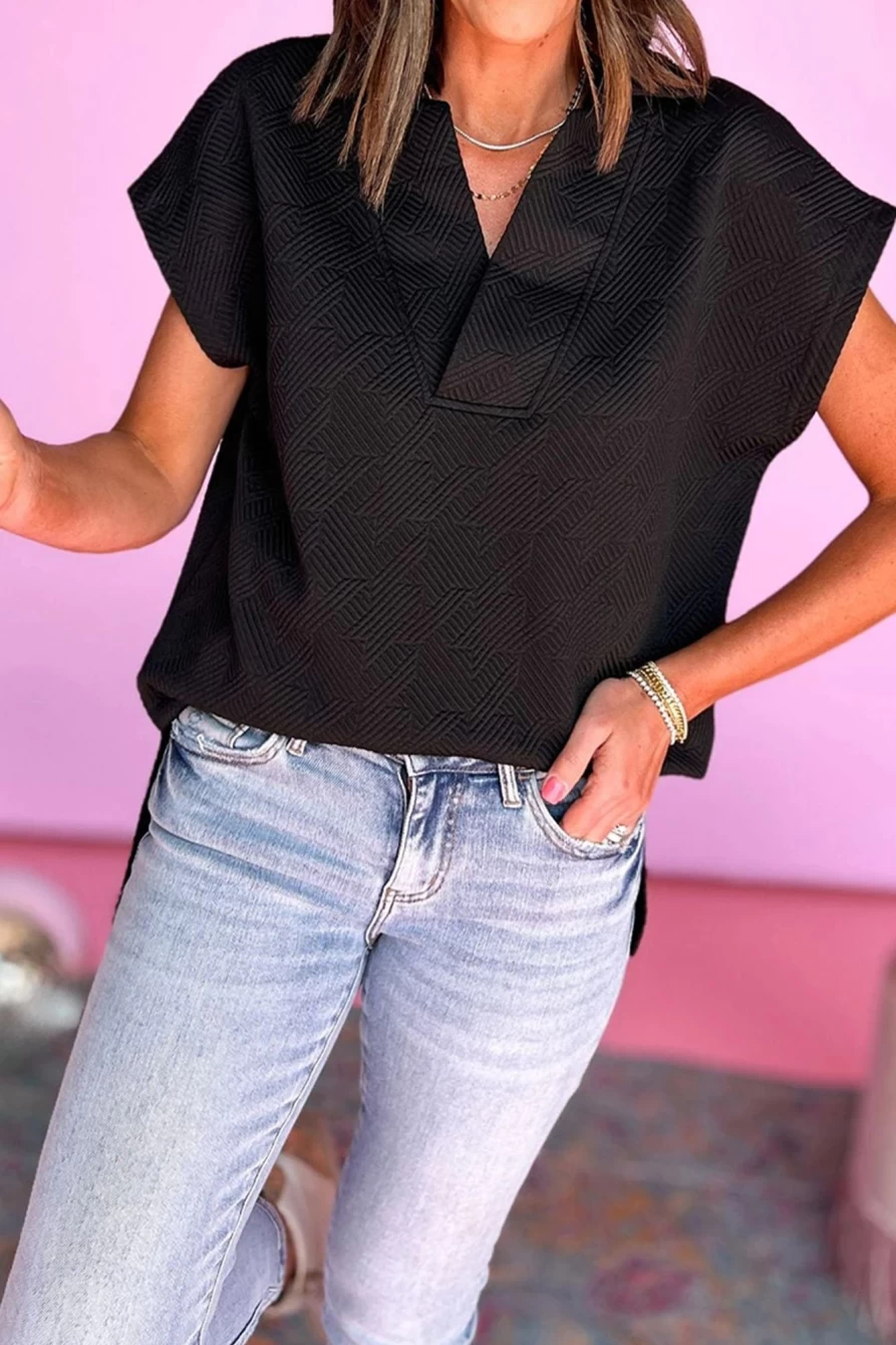 Shewin Women's Black Textured V-Neck T-Shirt with Collared Detail & Slit Hem
