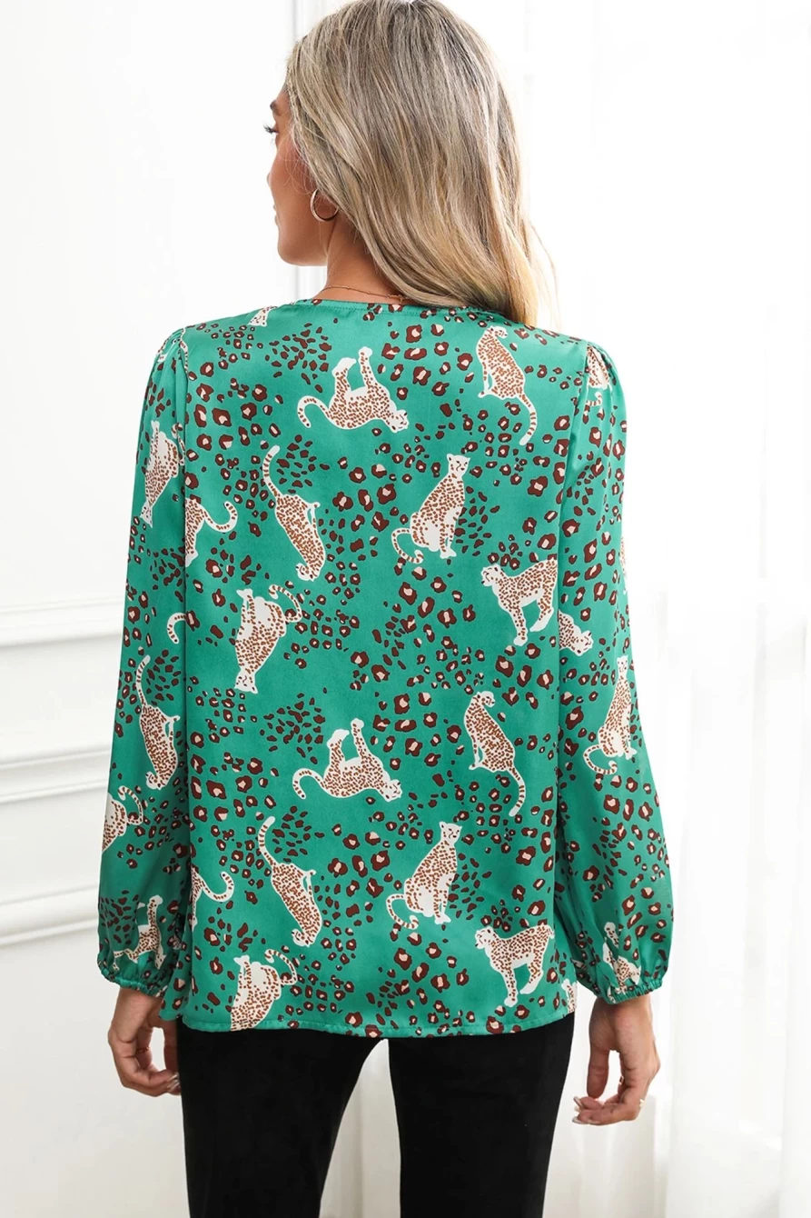 Shewin Women's Green Leopard Print V-Neck Puff Sleeve Blouse