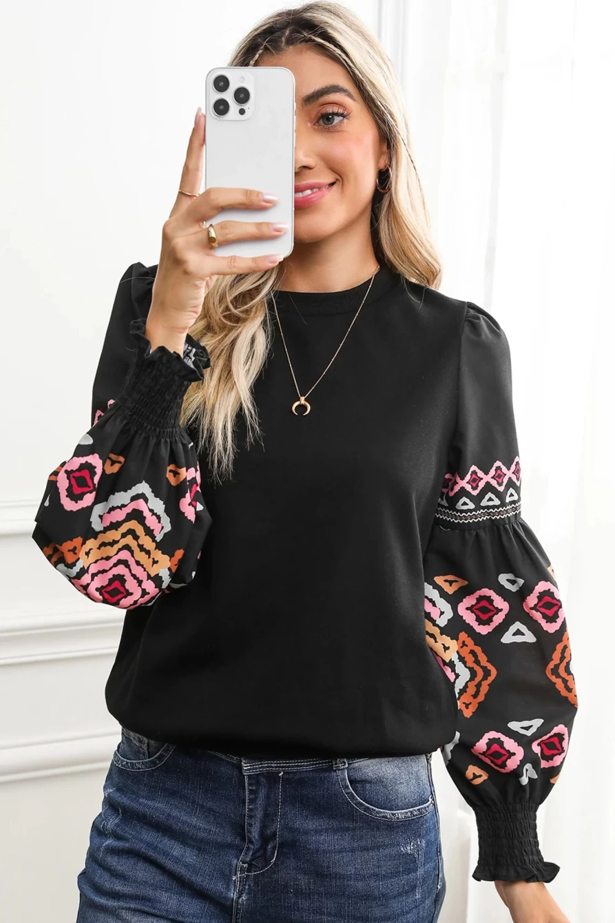 Shewin Women's Black Geometric Print Lantern Sleeve Round Neck Blouse