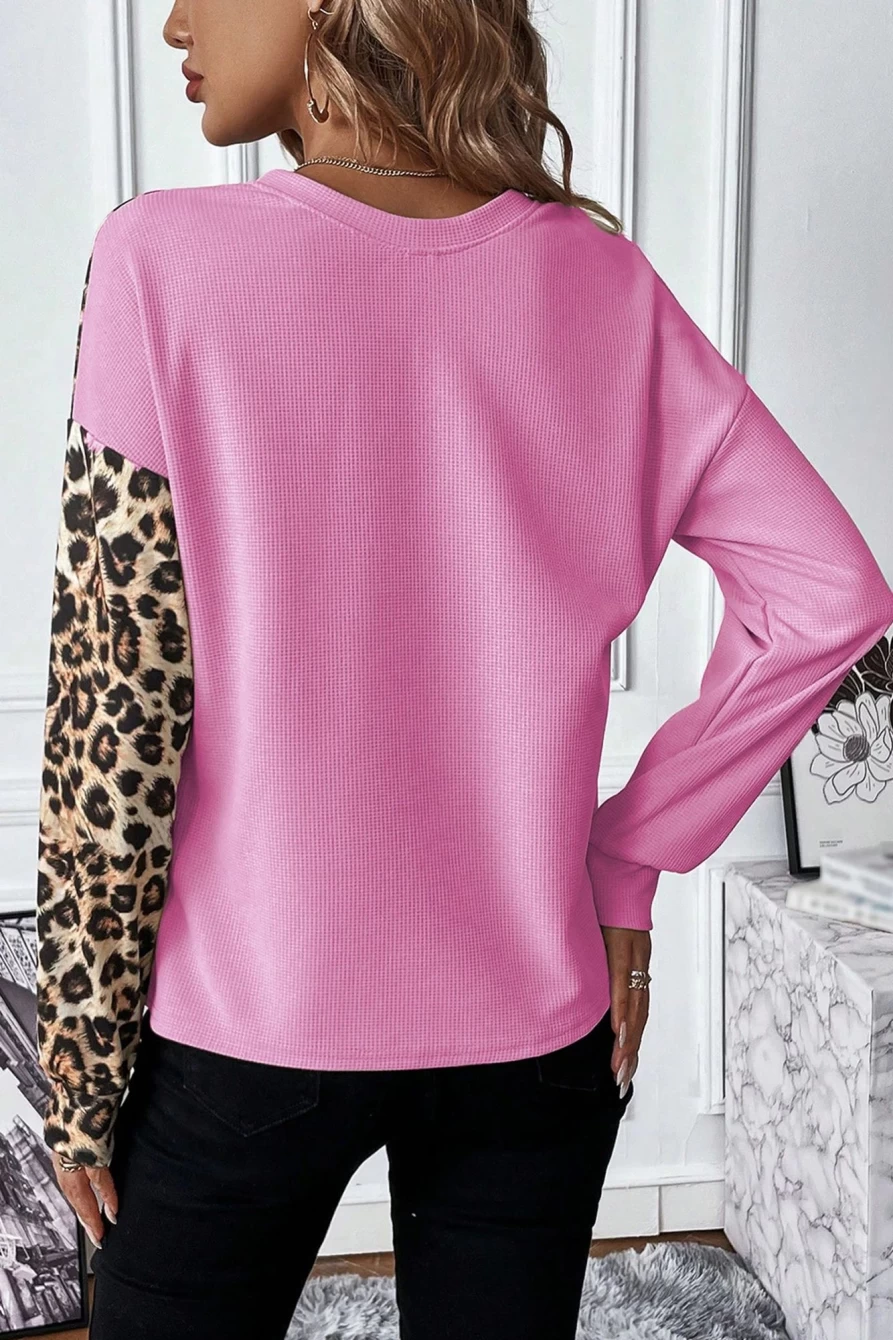 Shewin Women's Bonbon Leopard Print Waffle Knit Long Sleeve Top - Casual Contrast Loose Fit T-Shirt