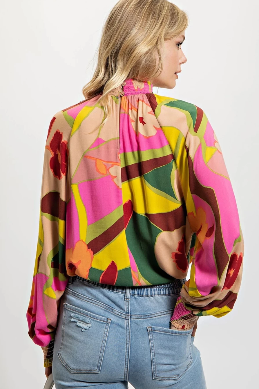 Shewin Women's Boho Blouse with Abstract Print & Shirred Cuffs in Multicolor