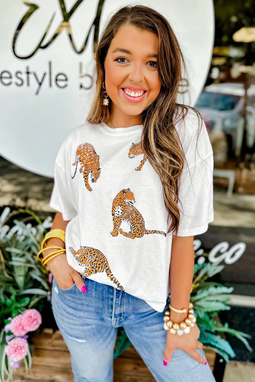 Shewin Women's White Animal Print Round Neck T-Shirt