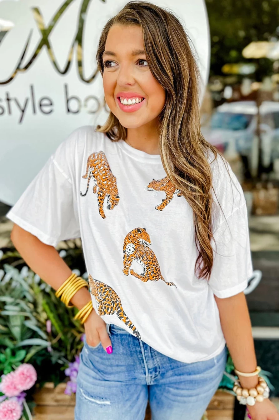 Shewin Women's White Animal Print Round Neck T-Shirt