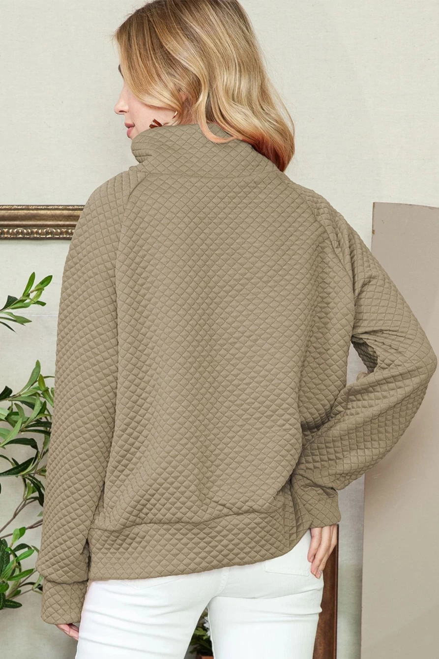 Shewin Women's Apricot Quilted Button-Detail Pullover Sweatshirt