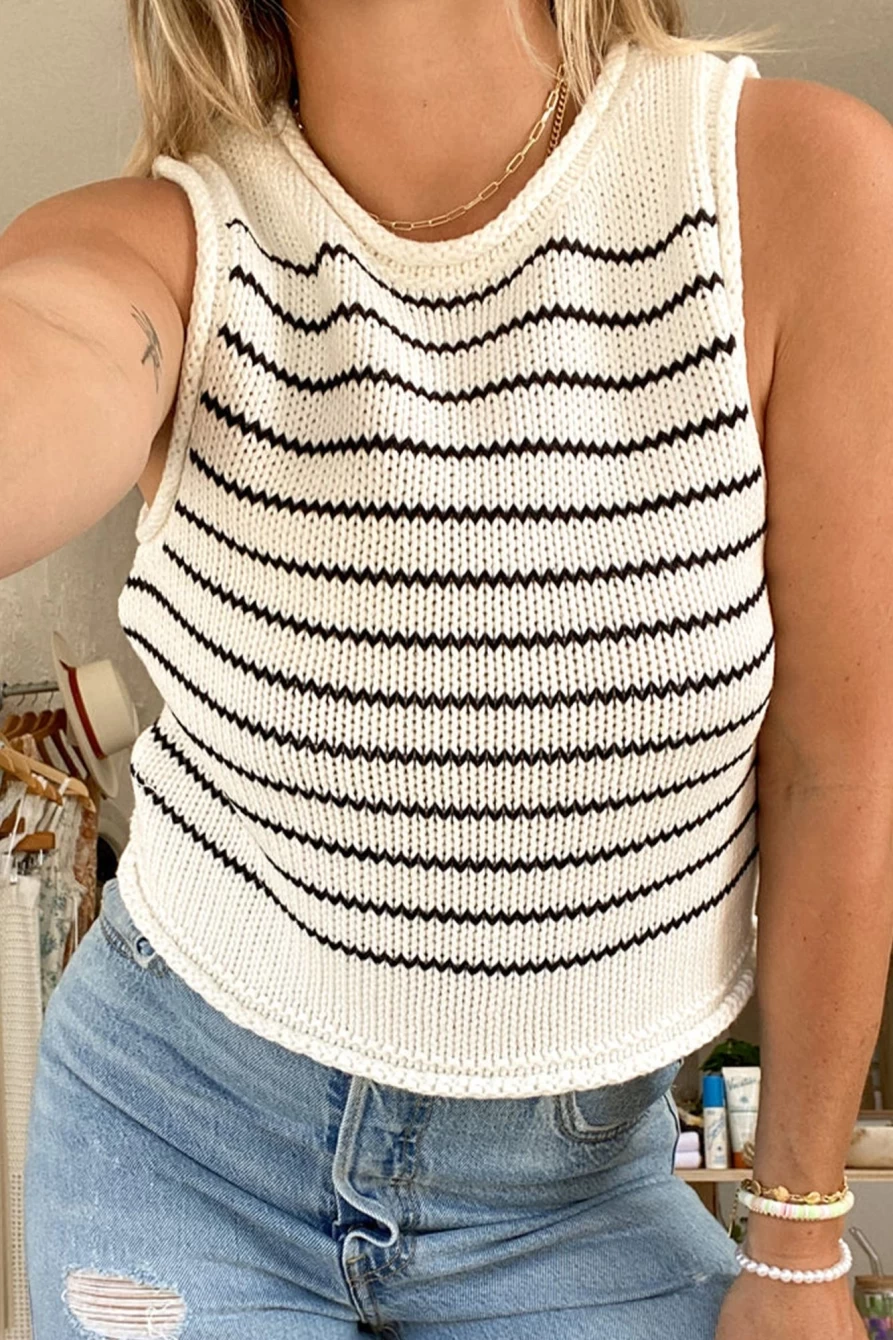 Shewin Women's Black Stripe Raw Edge Crew Neck Knitted Vest