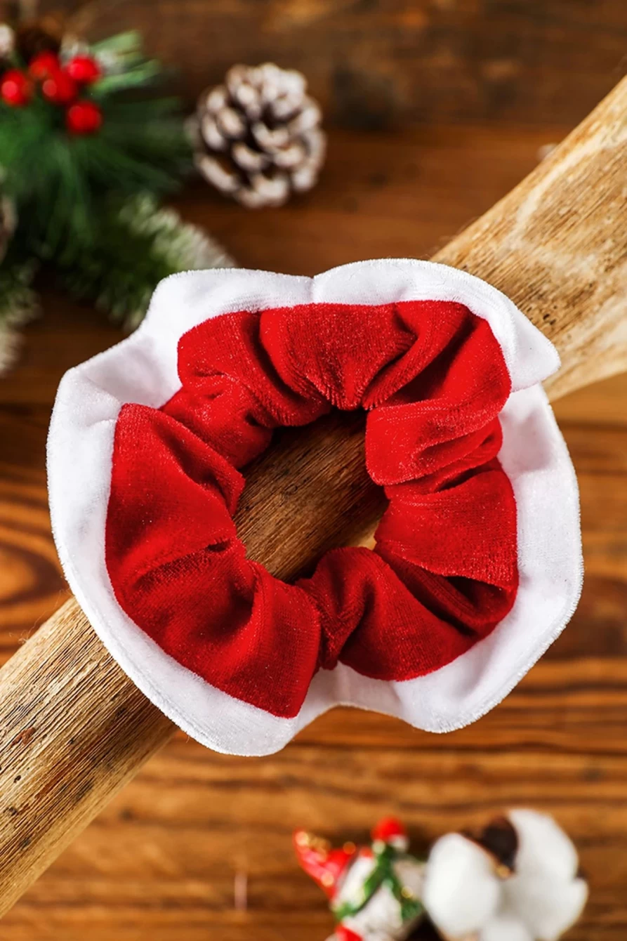Shewin Women's Fiery Red Color Block Flannel Christmas Scrunchie Hair Tie