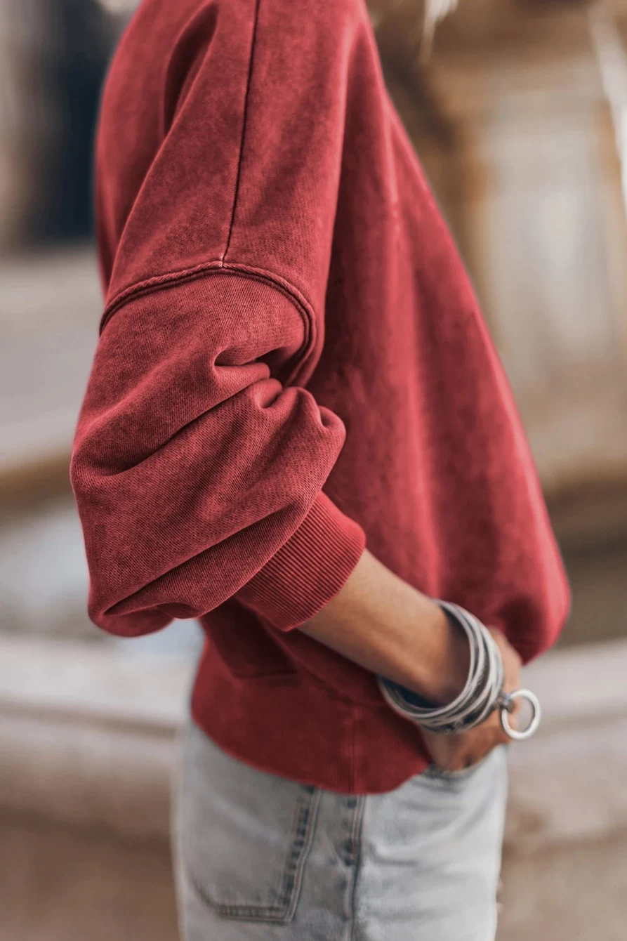 Women's Ruby Drop Shoulder Crewneck Sweatshirt - Shewin Oversized Pullover Comfortable Casual Long Sleeve