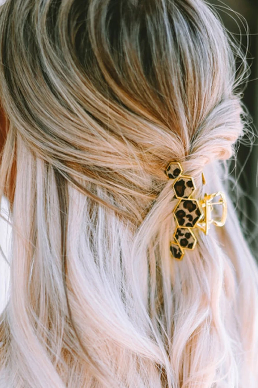 Shewin Women's Leopard Print Furry Pentagonal Joint Claw Hair Clip